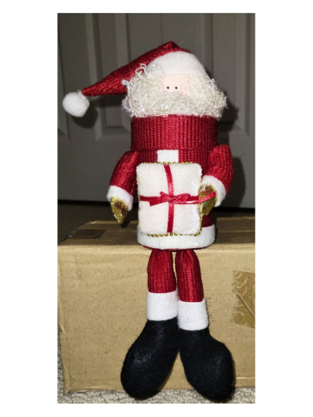 Santa Shelf Sitter Treat Holder